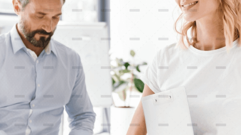 حلول التسويق الالكتروني الشاملة من ريماركتينج: نعزز تواجدك الرقمي عبر تحسين محركات البحث، إدارة الحملات الإعلانية، صناعة المحتوى وبناء الهوية البصرية.